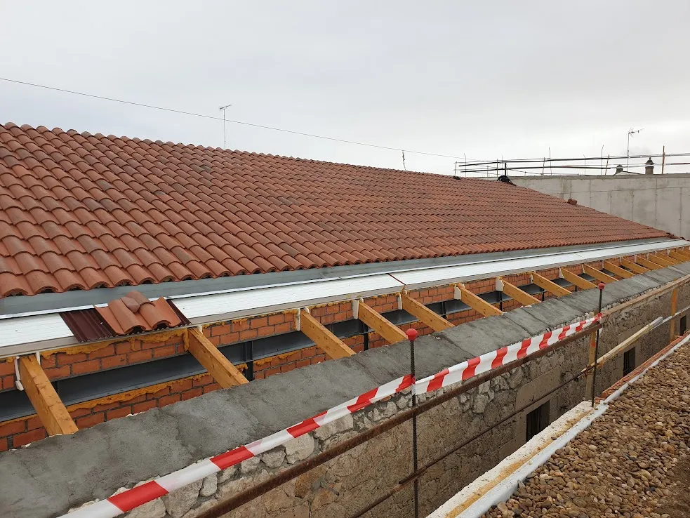 Foto del proyecto CENTRO DE SALUD CALZADA DE VALDUNCIEL